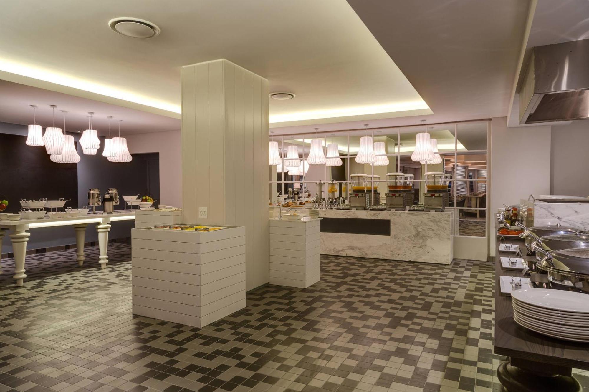Protea Hotel By Marriott Cape Town Sea Point Buitenkant foto